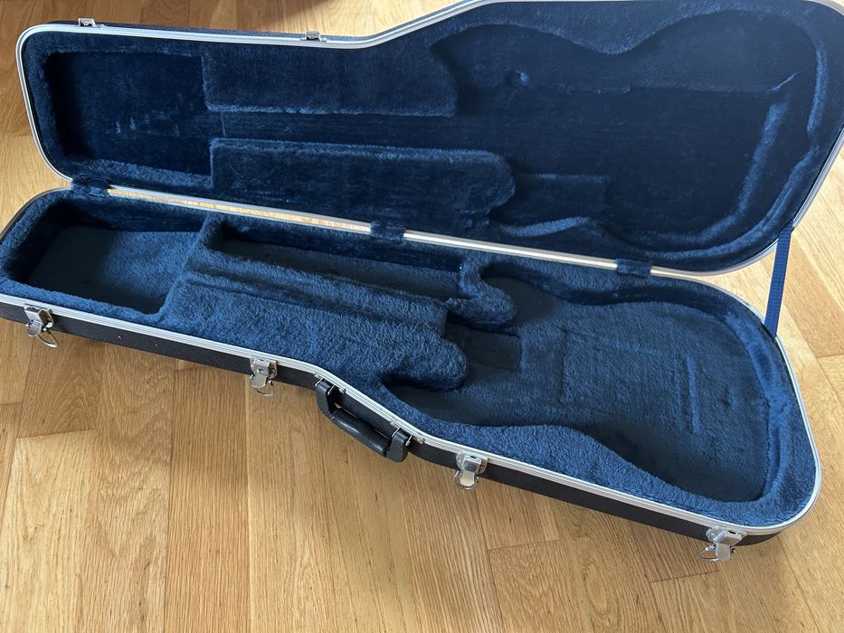 Estojo rigido para guitarra Stratocaster