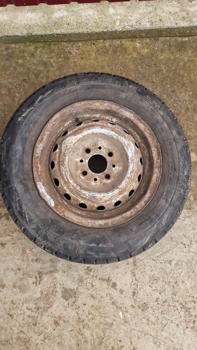 продам колесо R13