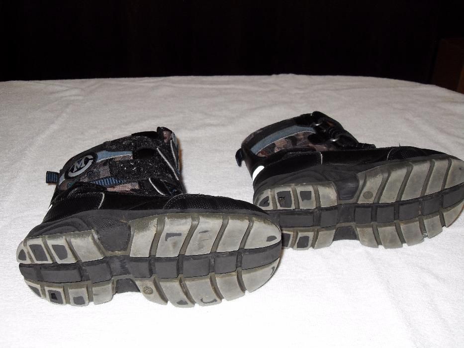 Buty zimowe rozm.EUR28 Bubble gummers