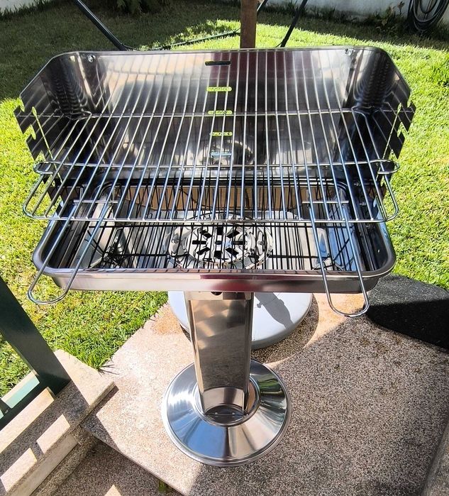 Churrasqueira grelhador inox carvão 60x38x87 cm