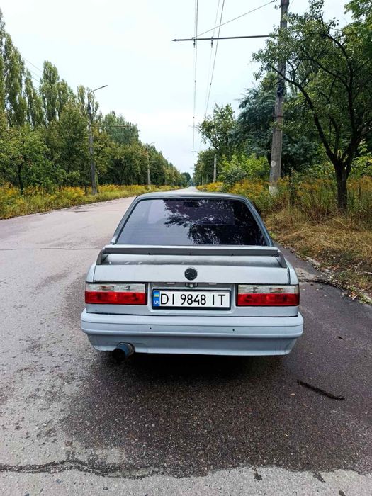 BMW 320 e30 m50b20