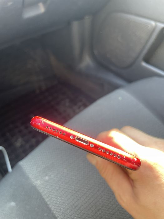 Продам iphone xr 64