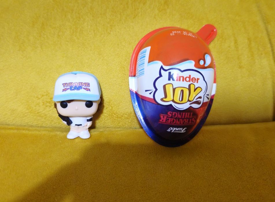 Dustin Kinder joy Stanger Things