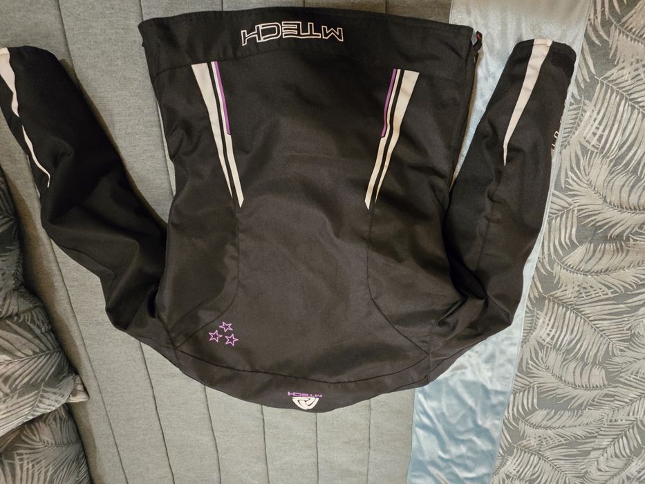 Casaco motard de homem e de mulher