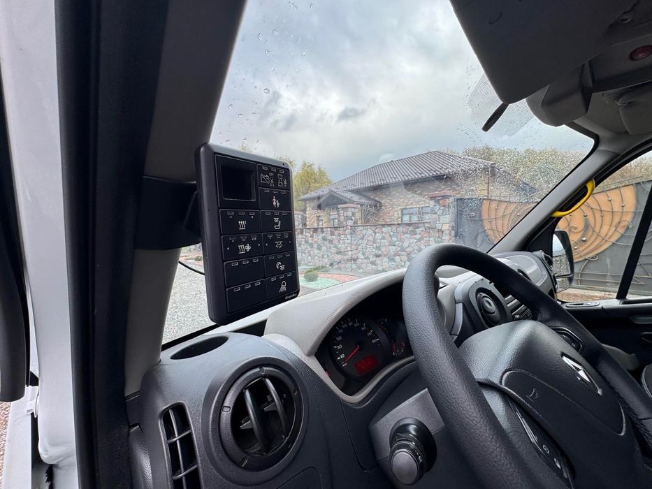 Renault Master 2014 пасажир 8+1