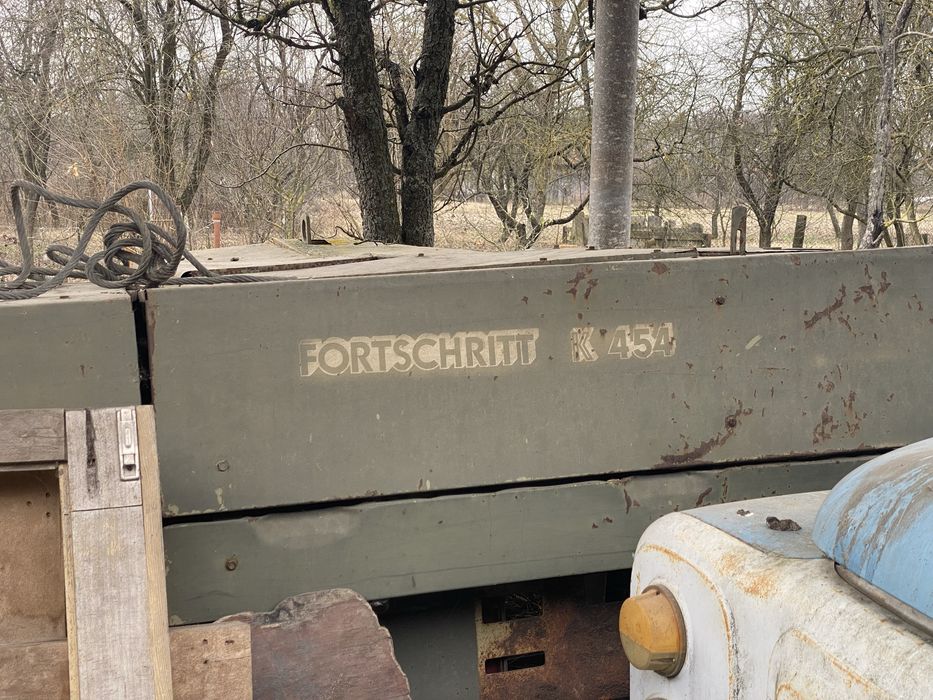 Продам прес в ужгороді підбирач  Fortschritt K454