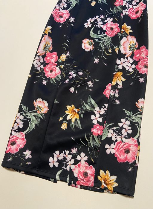 ASOS M Женское платье футляр сарафан цветы m asos асос цветочное