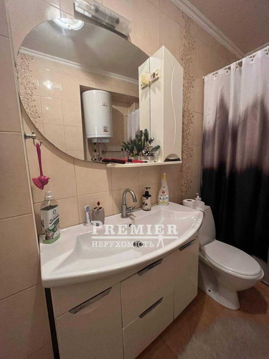 Будинок 118 кв з сучасним ремонтом з великою ділянкою землі 83.4 сотки