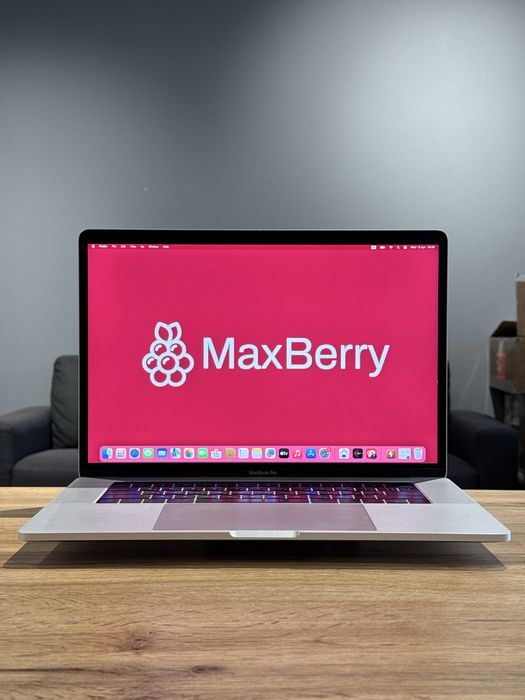 MacBook Pro 15 2017 i7 3.1ghz 16/512gb AMD 560 4gb !! Гарантія від магазину !!