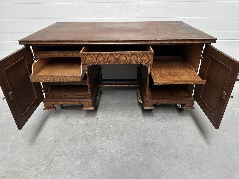 Piękny antyczny dębowy gabinet biblioteka/kredens biurko