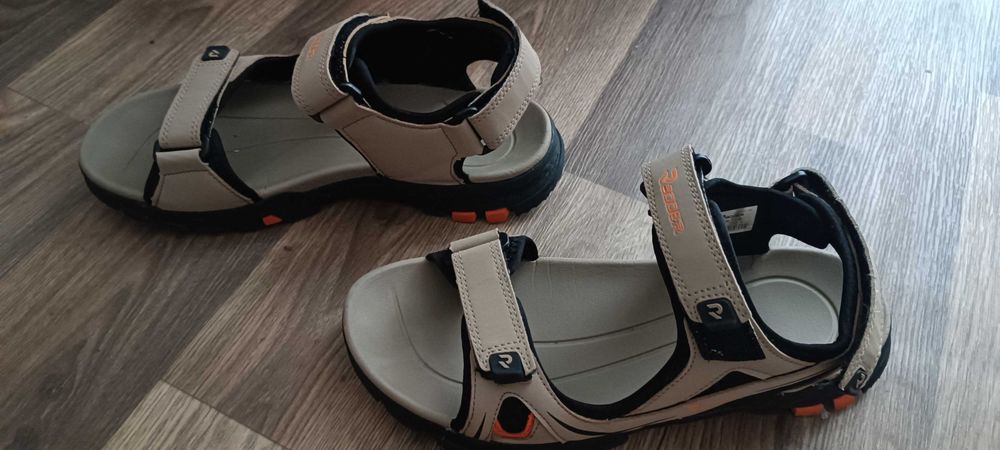 Продам б.у чоловічі босоніжки фірми Radder 42 розмір