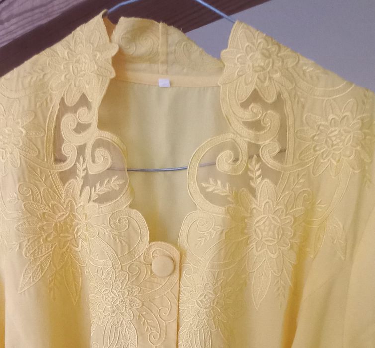 Sukienka żółta,  Rozmiar 50-54