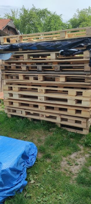 Дерев'яні піддони 1.8м