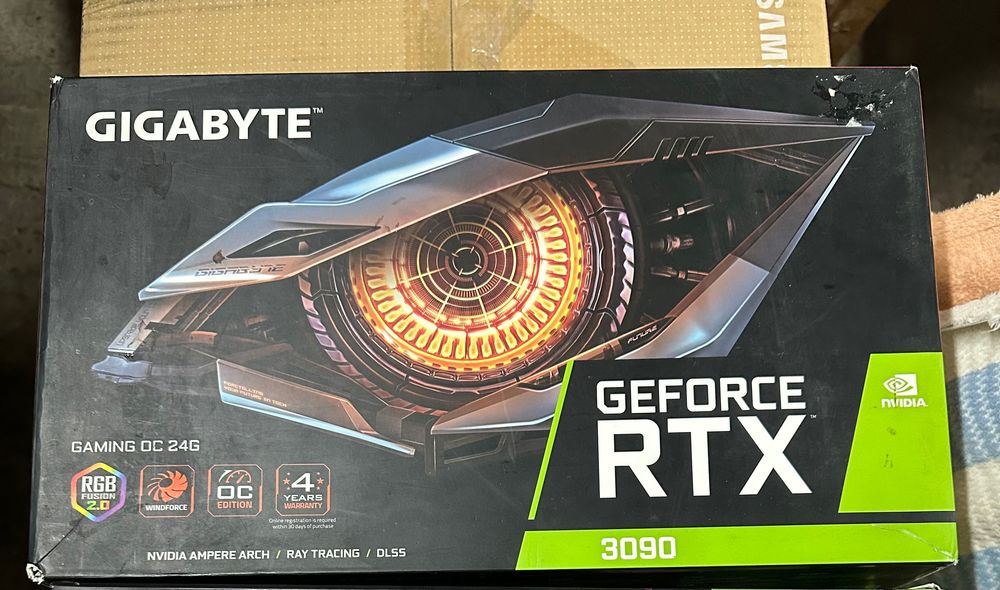 GeForce RTX 3090 під ремонт