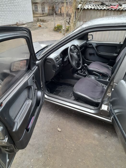 Продам Опель Вектра