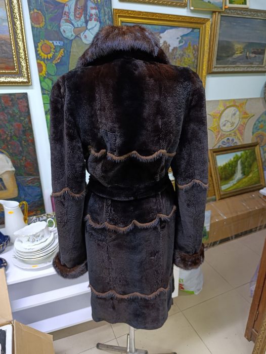 Шуба зі стриженого бобра,з норкою