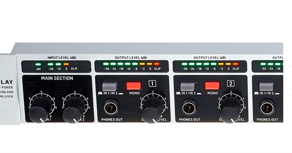 Amplificador de Headphones Behringer HA 8000 semi-novo