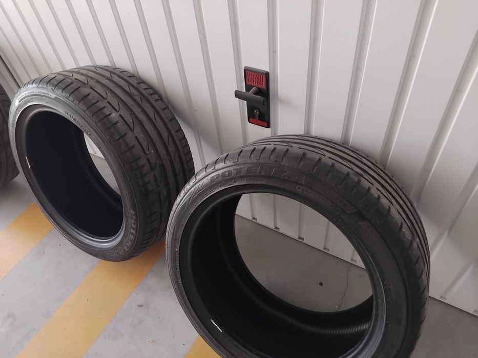 Pneus Bridgestone Potenza 265/40/R18  100Y