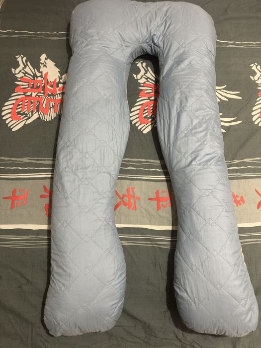 Подушка для вагітних.