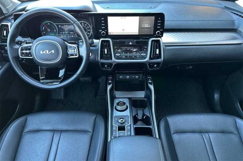 2022 Kia Sorento Hybrid EX