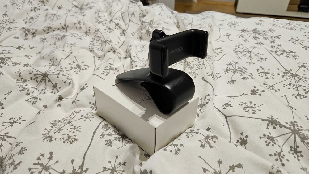 Uchwyt Samochodowy Na Telefon Na Deskę Rozdzielczą Zaciskowy UGREEN