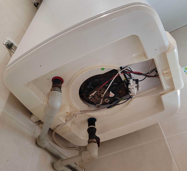 Бойлер Atlantic Steatite Cube 100 л. на запчасти