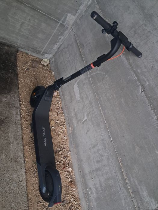 Vendo trotinete elétrica Ninebot E2pro