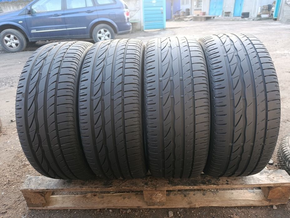 Шини 205/55/16 Bridgestone літо комплект