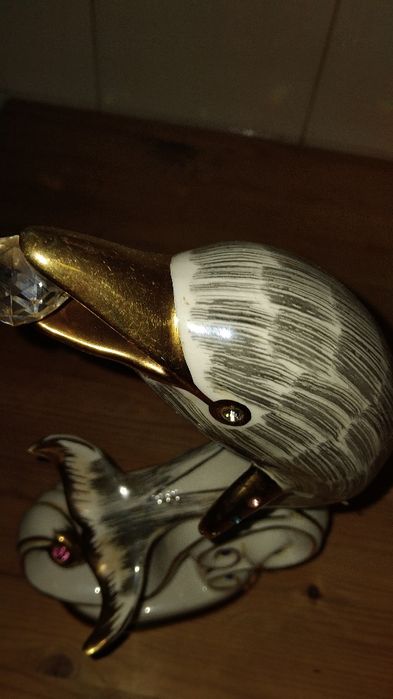 Golfinho em porcelana