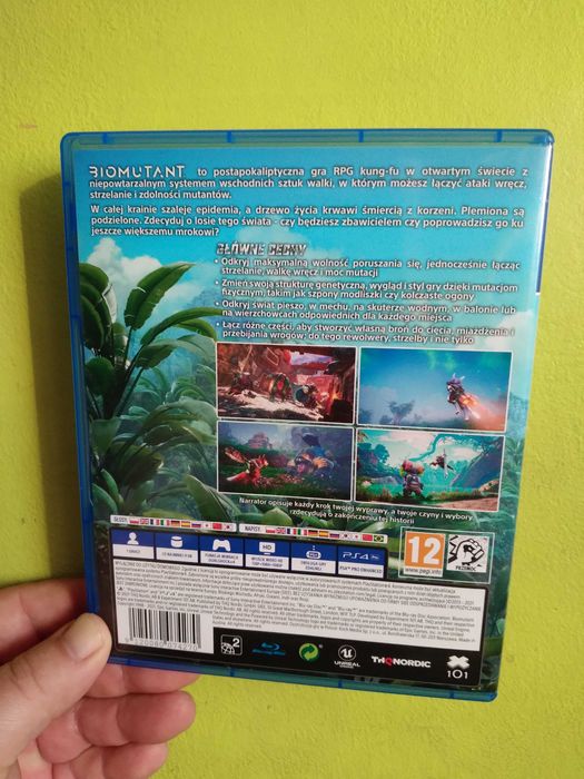 Biomutant i Lego jurassic world na ps4 i ps5