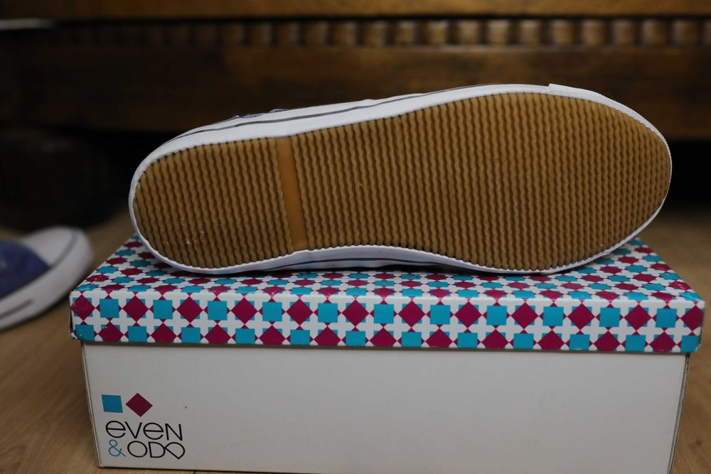 Trampki Even & Odd r.,40