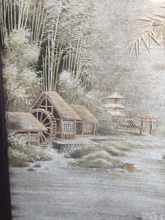Grande Quadro chinês em seda bordada do séc XIX 126/81 cm