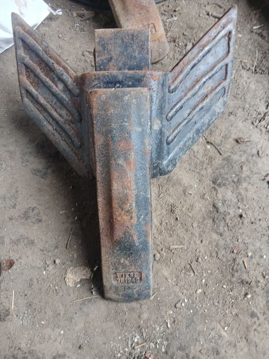 продам долота рихлітеля кейс 10