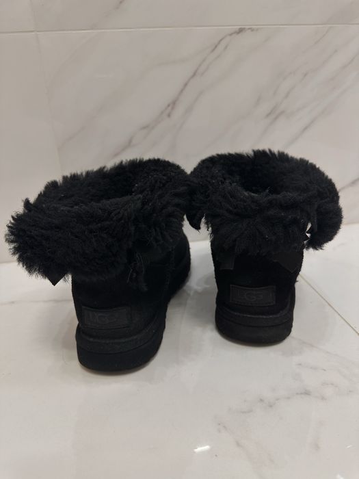 Buty UGG mini Bailey Bow II czarne 37