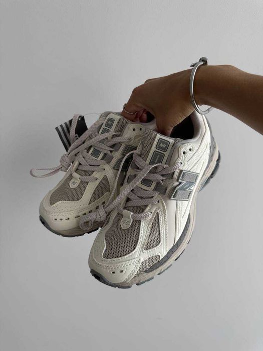 Кросівки New Balance 1906R Grey/Cream premium