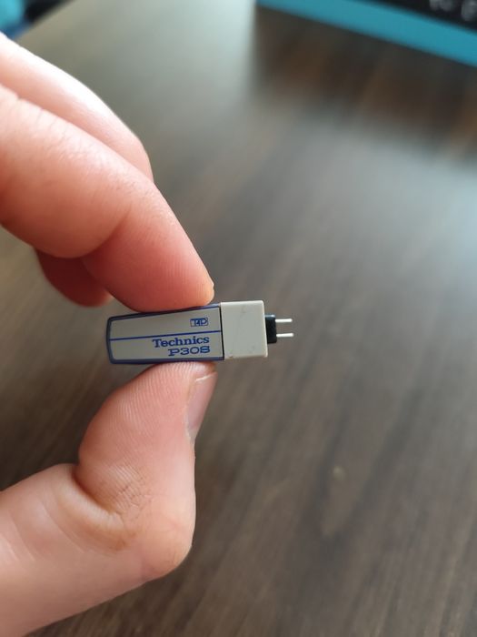 Technics p30s z oryginalną igła
