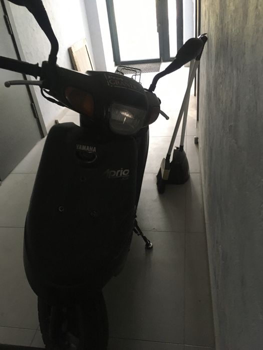 Продам моторолер