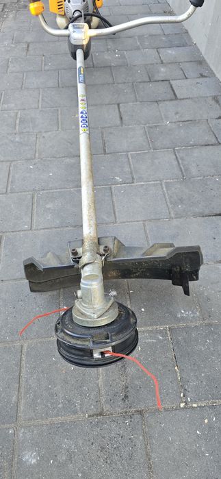 Sprzedam kosę spalinową Stiga SBC 232D
