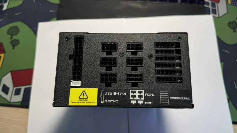 Zasilacz fsp aurum pt-1200FM 1200w 80 plus platinium