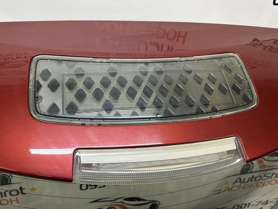 Крышка багажника ляда в цвет Nah Nissan Leaf разборка