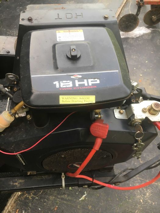 Rębak   do  gałęzi   DR   wood  chipper   18   HP  profesional