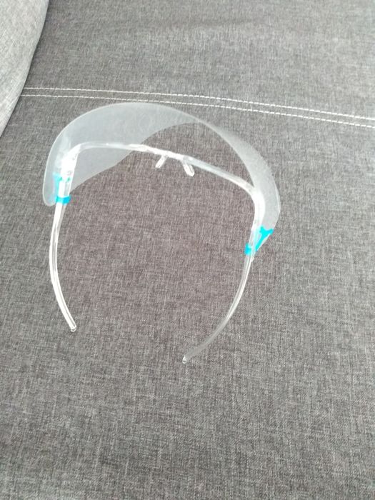 Sprzedam przyłbice okularowa