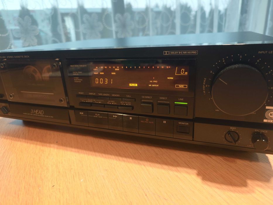 JVC TD-V621 - 3 Głowice - Dual Capstan - Selektor 240V! Stan BDB