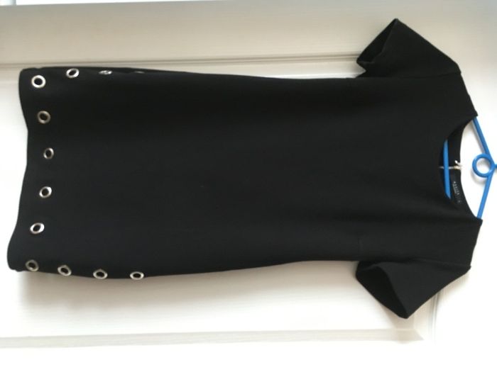 Mała czarna sukienka MOHITO S