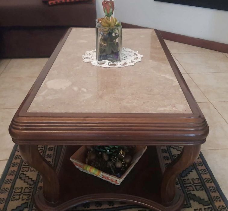 Mesa de centro de madeira