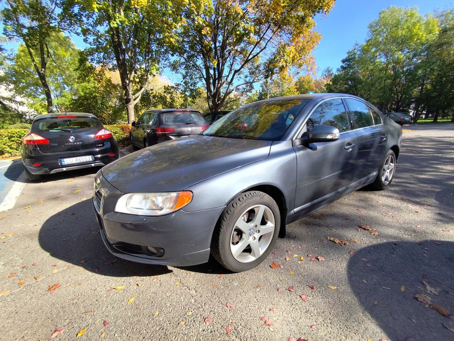 Volvo S80