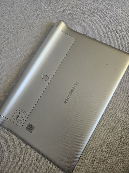 Tablet LENOVO Yoga 2 1050F 10.1" 2/32 GB LTE Wi-Fi Srebrny
