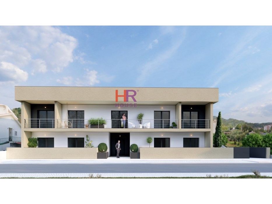 Vende-se T1 com lugar de garagem. — Avelar, Leiria