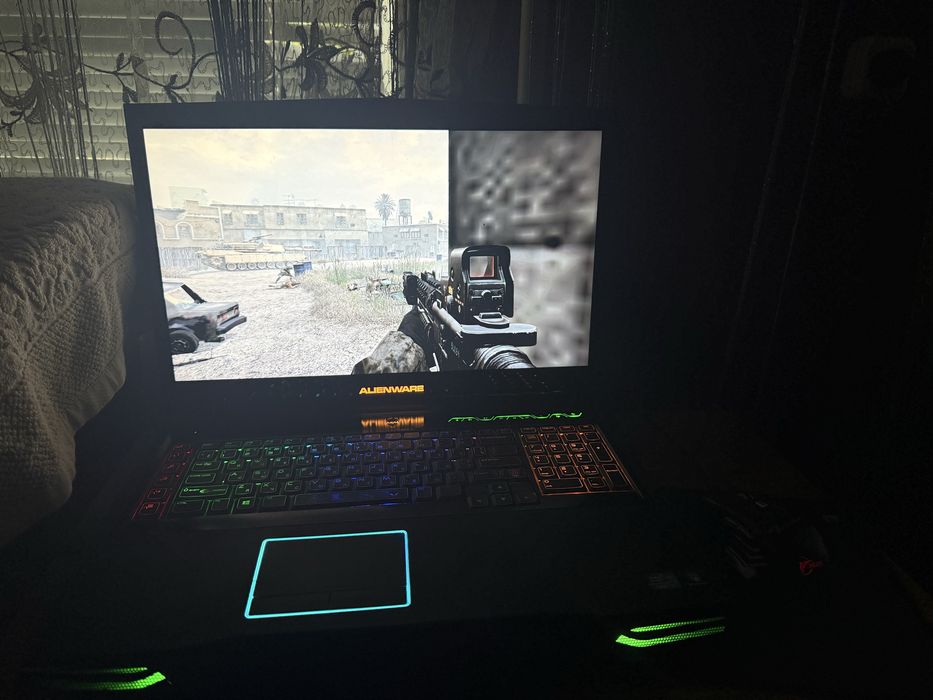 Dell Alienware М18Х R2 (2.7-3.7 hz)
