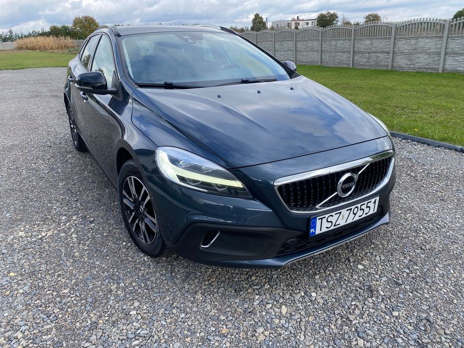 Volvo V40 Cross Country 2.0d 149.oookm Full Led Navi Cross Country